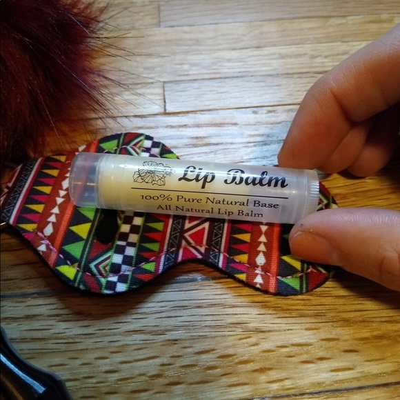 Safety Keychain 🥀Handcrafted - Picture 3 of 7